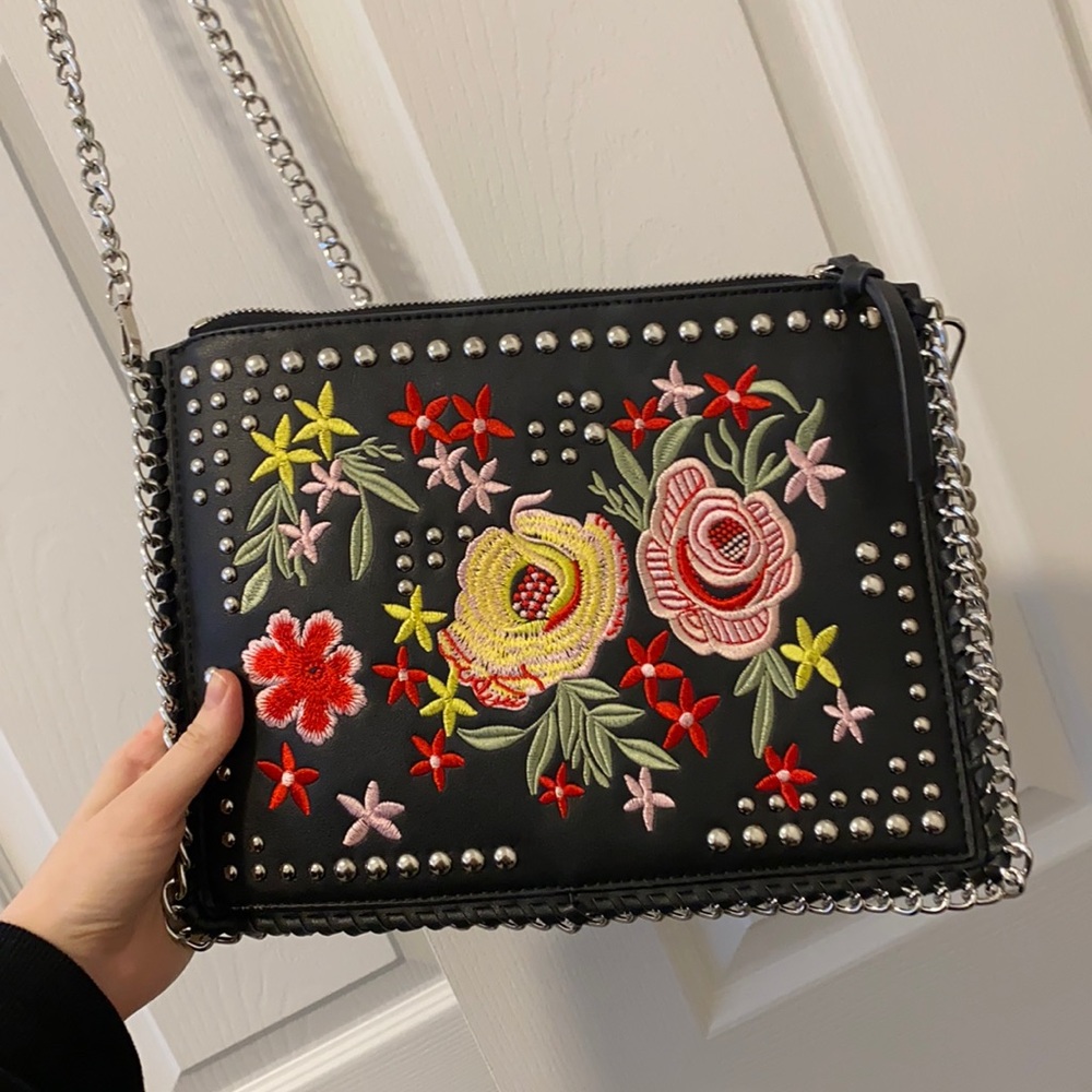 Sunset & Spring embroidered floral crossbody clutch